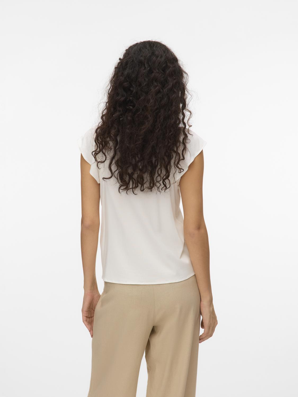 model_shot-back