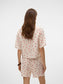 model_shot-back